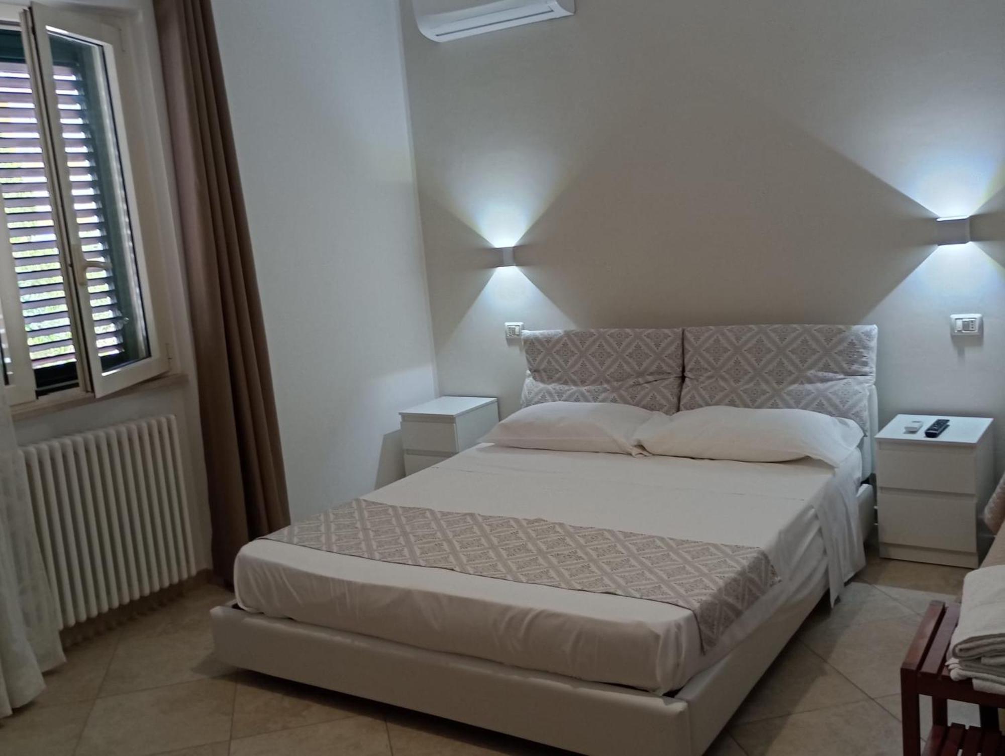 Viola Di Mare Rooms And Parking Térmoli Exterior foto
