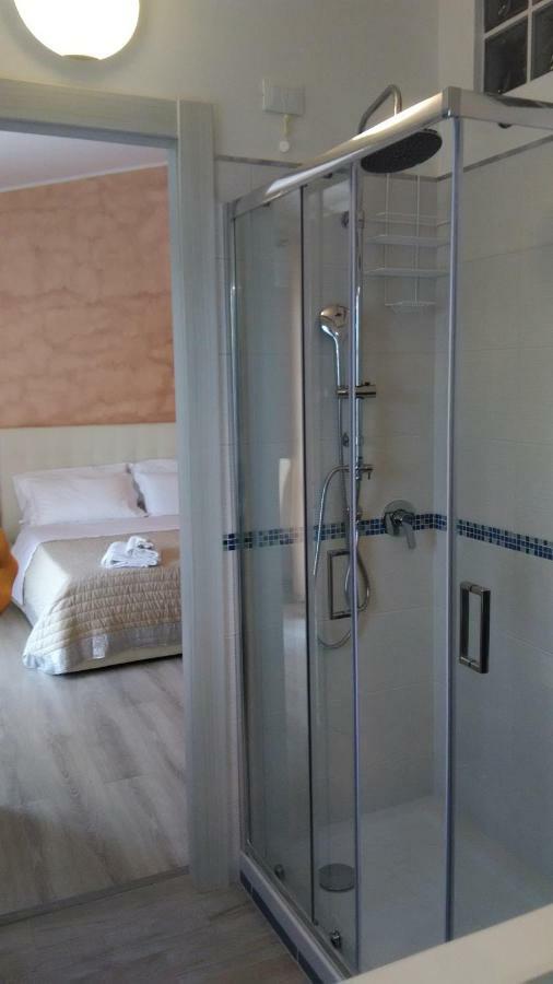 Viola Di Mare Rooms And Parking Térmoli Exterior foto
